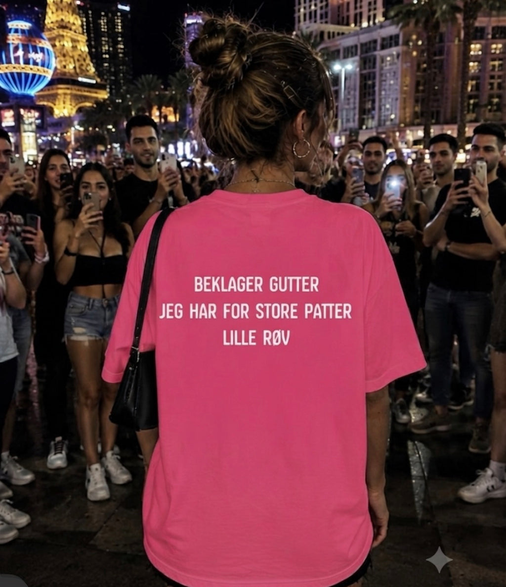 Beklager gutter jeg har for store patter lille røv tee
