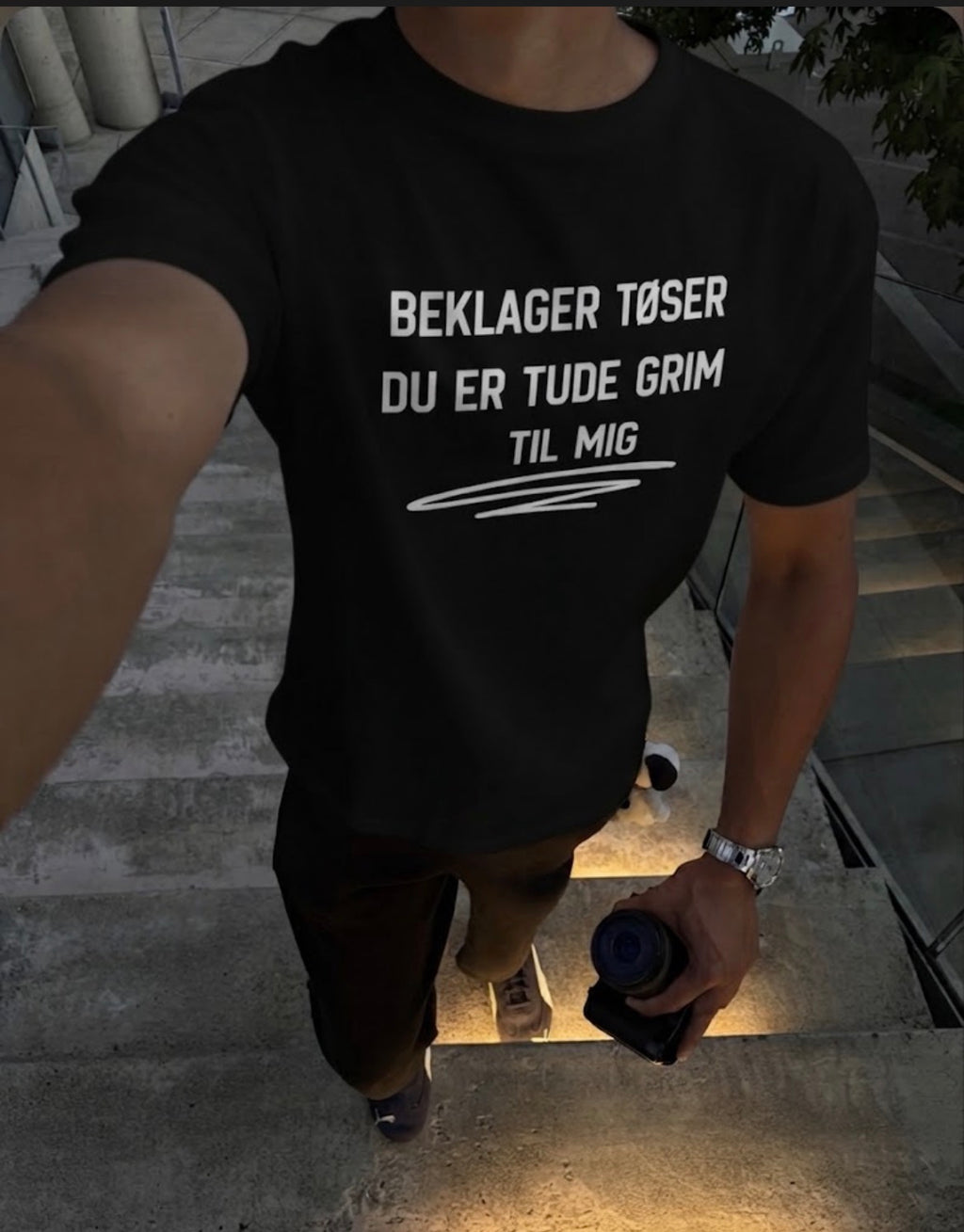 Beklager tøser du er tude grim til mig tee