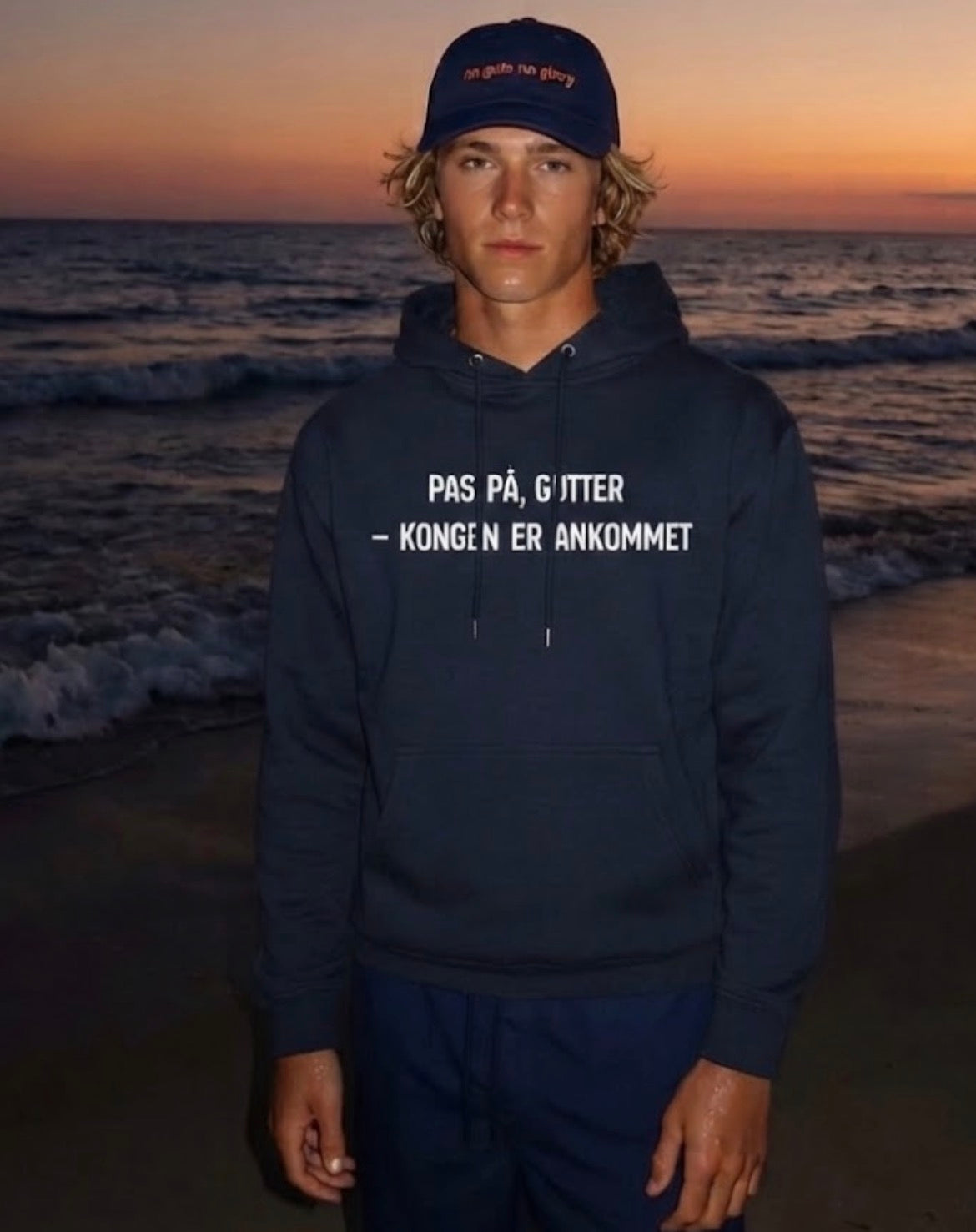 Pas på gutter kongen er ankommet Hoodie