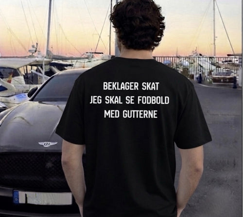 Beklager skat jeg skal se fodbold med gutterne tee